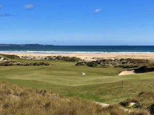 Barnbougle (Dunes) 13th IPhone Side